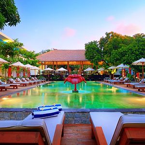 Ozz Hotel Kuta Bali